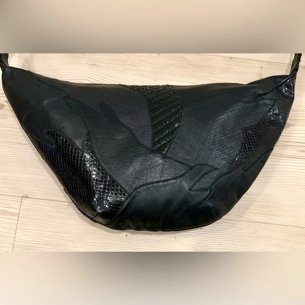 Like New! Vintage 1980’s Patchwork Black Leather Hobo Shoulder Bag